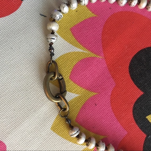 ONE OF A KIND necklace - Picture 4 of 4